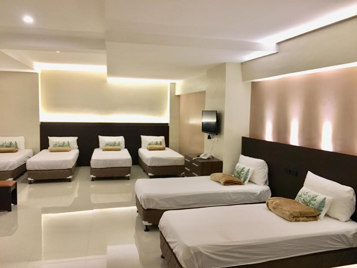 Eon Centennial Resort Hotel & Waterpark ايلويلو المظهر الخارجي الصورة