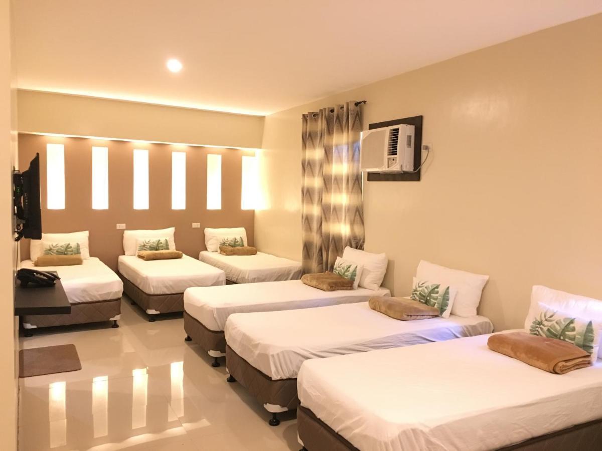 Eon Centennial Resort Hotel & Waterpark ايلويلو المظهر الخارجي الصورة