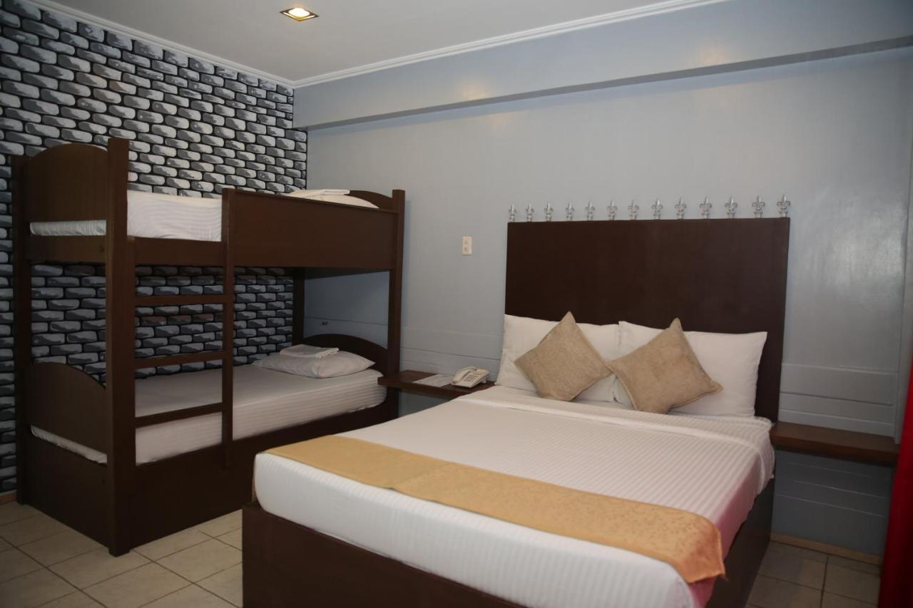 Eon Centennial Resort Hotel & Waterpark ايلويلو المظهر الخارجي الصورة